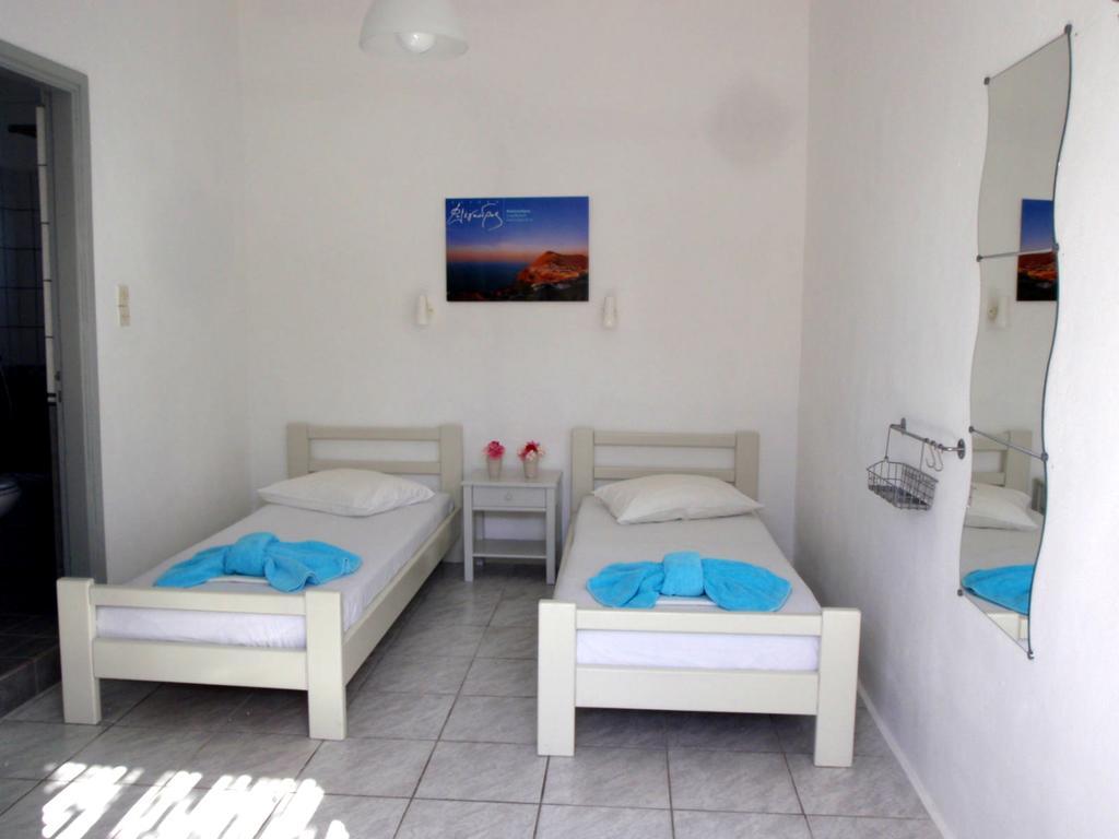 Pavlosx2 Folégandros Szoba fotó